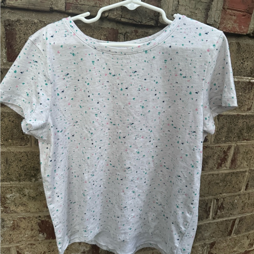 Preowned Old Navy Soft Tee Large (10-12)